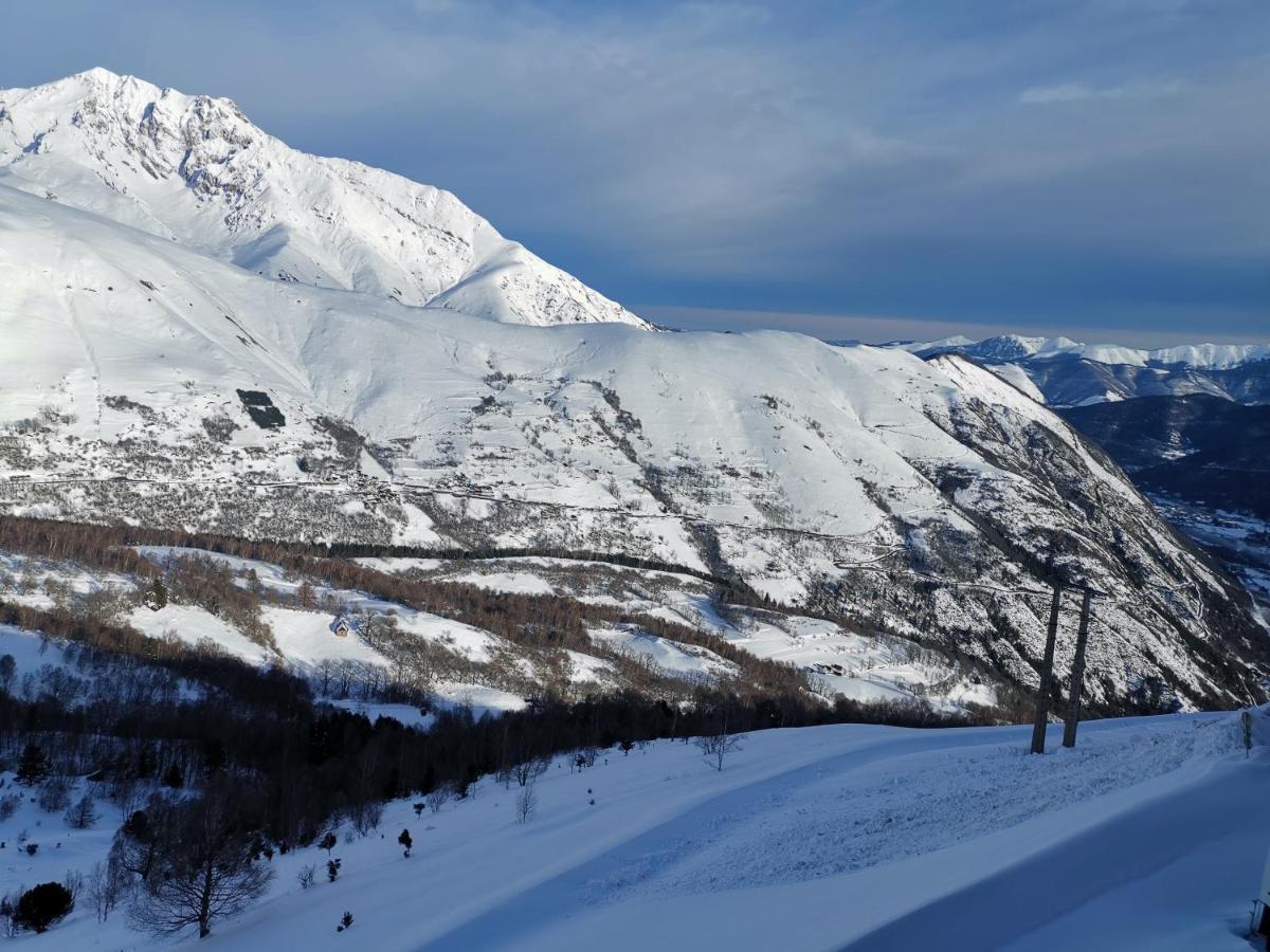 Appartement Au Pied Des Pistes 圣拉里苏朗 外观 照片