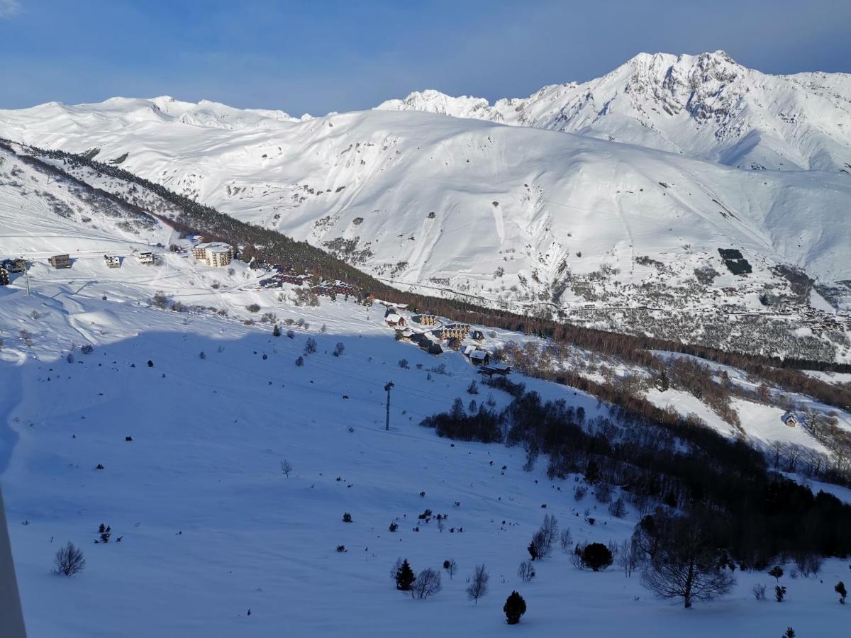 Appartement Au Pied Des Pistes 圣拉里苏朗 外观 照片